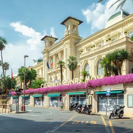 Casa Felice Sanremo Centre Sea-View Apartment For 4 - Happy Rentals Lägenhet *