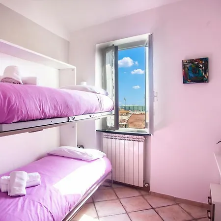 Lägenhet Casa Felice Sanremo Centre Sea-View Apartment For 4 - Happy Rentals